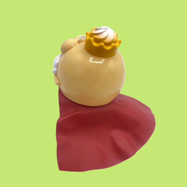 Refreshment Toy - King Cuppy | Soft Vinyl Toy